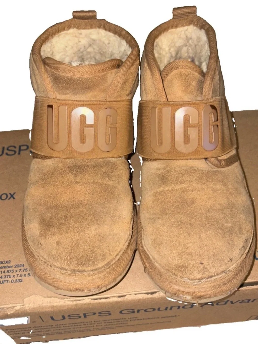 UGG Neumel II Graphic Chestnut Suede Boots Big Kids Size 1 1110703K Used, Fair
